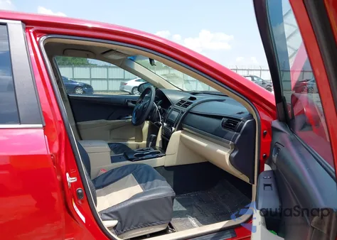 2014 Toyota Camry Le из США, поврежденный, VIN 4T1BF1FK3EU741437